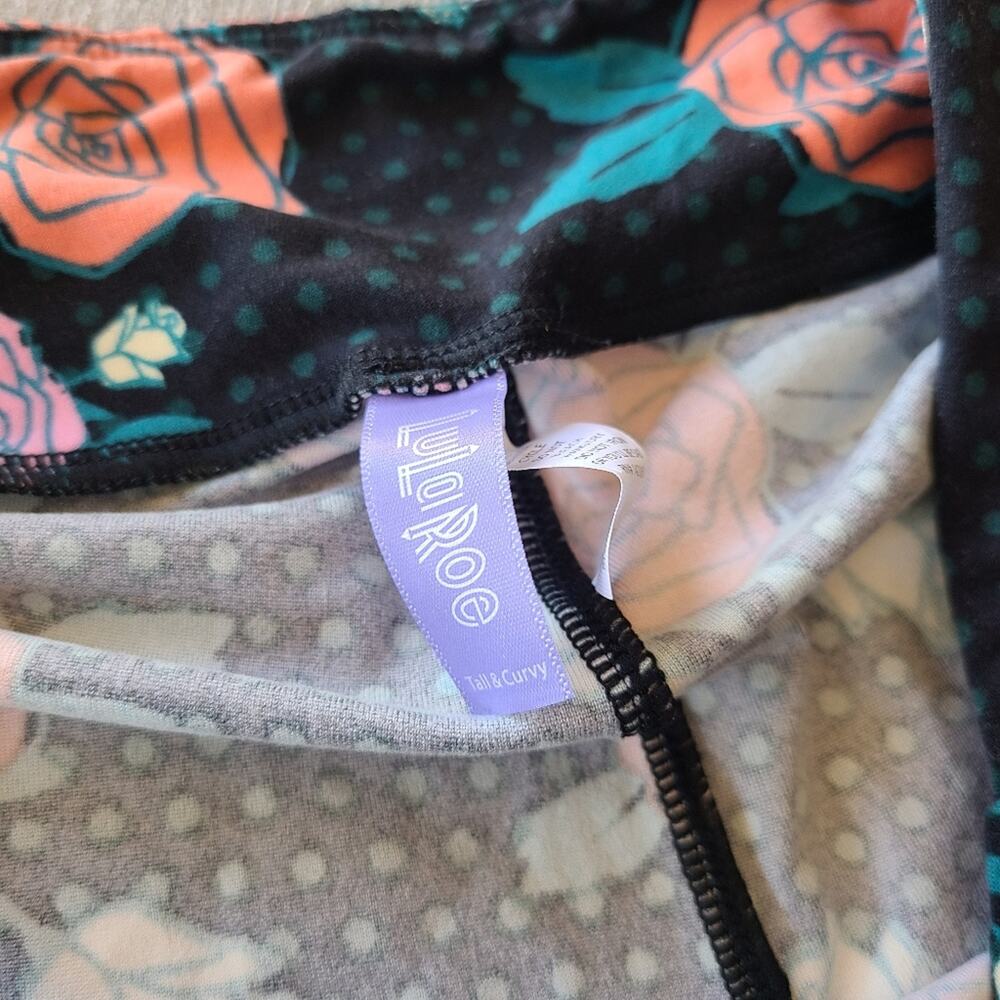 Lularoe Disney Rose Legging TC Black Polka Dot Unicorn Print Floral Garden Boho - Picture 2 of 3